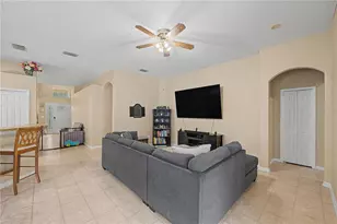 4756 Whispering Wind Ave, Tampa, FL 33614 - Photo 13