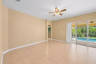 4756 Whispering Wind Ave, Tampa, FL 33614 - Photo 15