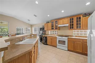 4756 Whispering Wind Ave, Tampa, FL 33614 - Photo 21