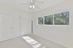 704 E River Dr, Tampa, FL 33617 - Photo 23