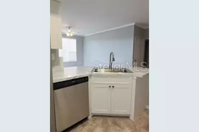 9732 Lake Chase Island Way #9732, Tampa, FL 33626 - Photo 7