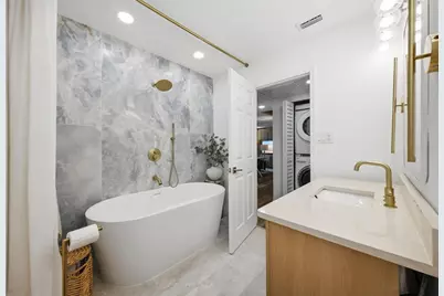 8719 N Temple Avenue, Tampa, FL 33617 - Photo 15