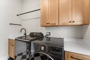 4973 60th Ave S, Saint Petersburg, FL 33715 - Photo 57
