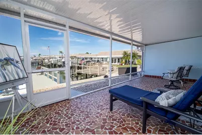 128 Boca Ciega Point Boulevard N, Saint Petersburg, FL 33708 - Photo 19
