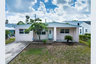 1714 55th Street S, Gulfport, FL 33707 - Photo 1