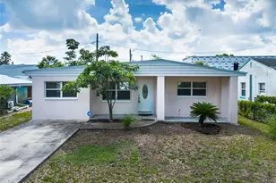 1714 55th Street S, Gulfport, FL 33707 - Photo 1