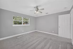 1714 55th St S, Gulfport, FL 33707 - Photo 29