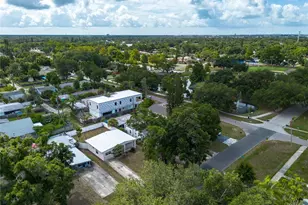 1714 55th St S, Gulfport, FL 33707 - Photo 19