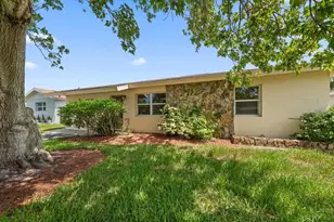 8357 75th Ave, Seminole, FL 33777 - Photo 5