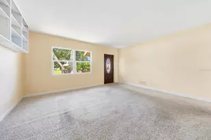 8357 75th Ave, Seminole, FL 33777 - Photo 9