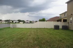 20123 Still Wind Dr, Tampa, FL 33647 - Photo 7
