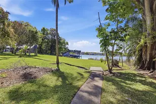 7201 Hodgewood Ct, Tampa, FL 33614 - Photo 69