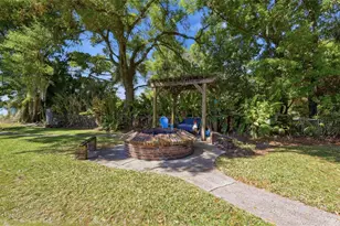 7201 Hodgewood Ct, Tampa, FL 33614 - Photo 65