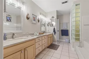 7201 Hodgewood Ct, Tampa, FL 33614 - Photo 21