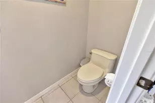7201 Hodgewood Ct, Tampa, FL 33614 - Photo 39