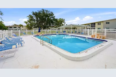 4570 Overlook Drive NE #175, Saint Petersburg, FL 33703 - Photo 27