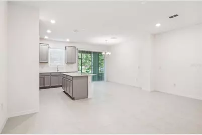 5756 Spotted Harrier Way, Lithia, FL 33547 - Photo 3