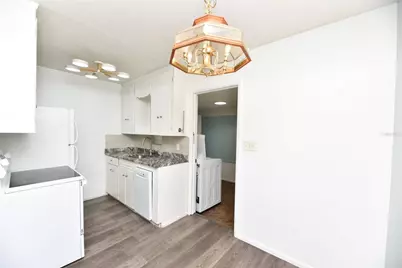 761 51st Avenue N, Saint Petersburg, FL 33703 - Photo 3