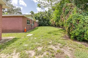5901 Gibson Ave, Tampa, FL 33617 - Photo 31