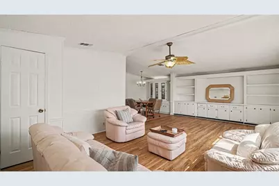 8430 Imperial Circle, Palmetto, FL 34221 - Photo 3