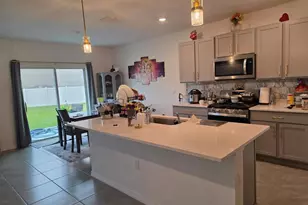 35518 Lockman Wy, Zephyrhills, FL 33541 - Photo 3