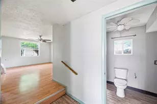927 Yale St N, Saint Petersburg, FL 33713 - Photo 9