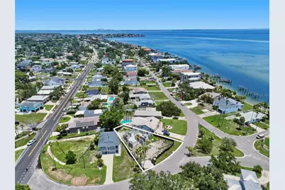 3406 Bayshore Blvd NE, Saint Petersburg, FL 33703 - Photo 21