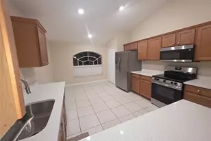 2313 Lawrence Hall St, Ruskin, FL 33570 - Photo 7