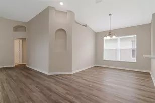 2313 Lawrence Hall St, Ruskin, FL 33570 - Photo 7