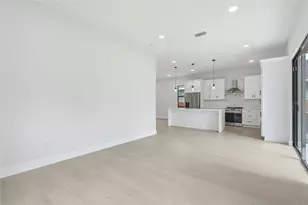 7106 N 10th St, Tampa, FL 33604 - Photo 15