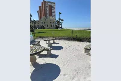 181st Ave W, Redington Shores, FL 33708 - Photo 9