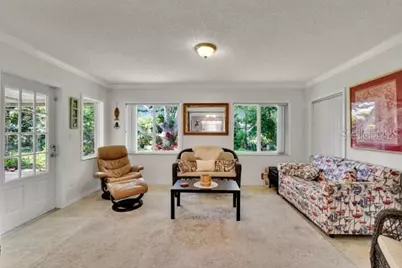 133 Stafford Circle, Palm Harbor, FL 34684 - Photo 25