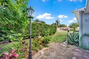 133 Stafford Cir, Palm Harbor, FL 34684 - Photo 19