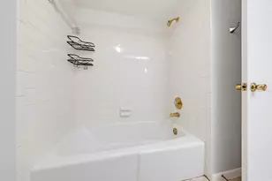 700 Starkey Rd, Largo, FL 33771 - Photo 27