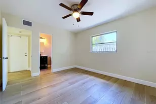 9813 51st Ave N, Saint Petersburg, FL 33708 - Photo 23