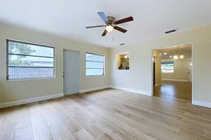 9813 51st Ave N, Saint Petersburg, FL 33708 - Photo 19