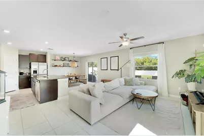 403 Royal Empress Drive, Ruskin, FL 33570 - Photo 9