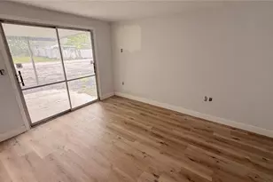 5045 38th Ave N, Saint Petersburg, FL 33710 - Photo 21