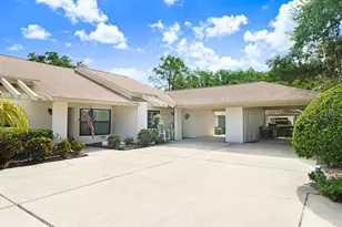 9247 Golf View Dr, New Port Richey, FL 34655 - Photo 1