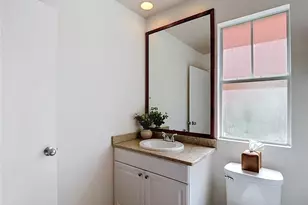 501 S Moody Ave, Tampa, FL 33609 - Photo 17