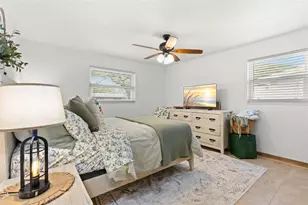 2405 Summerlin Dr, Clearwater, FL 33764 - Photo 33