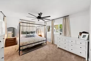 2235 5th St S, Saint Petersburg, FL 33705 - Photo 19