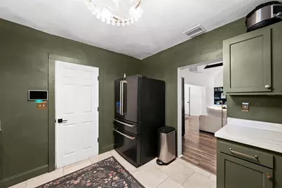 2235 5th Street S, Saint Petersburg, FL 33705 - Photo 17