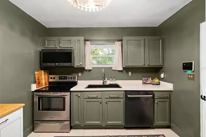 2235 5th Street S, Saint Petersburg, FL 33705 - Photo 15