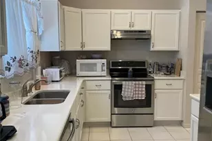 4968 Ebensburg Dr, Tampa, FL 33647 - Photo 3