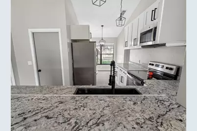 10428 Tara Drive, Riverview, FL 33578 - Photo 15