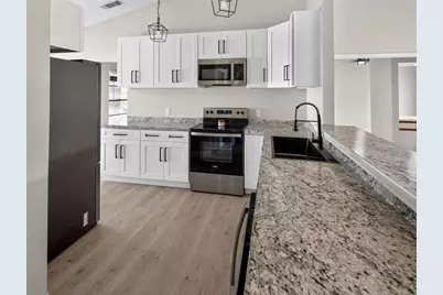 10428 Tara Drive, Riverview, FL 33578 - Photo 13