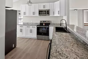 10428 Tara Dr, Riverview, FL 33578 - Photo 13