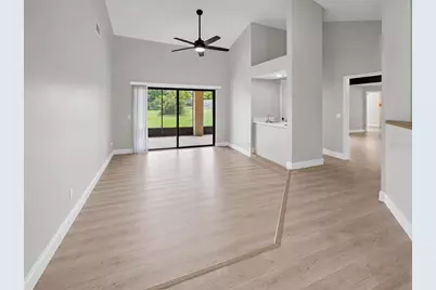 10428 Tara Drive, Riverview, FL 33578 - Photo 7