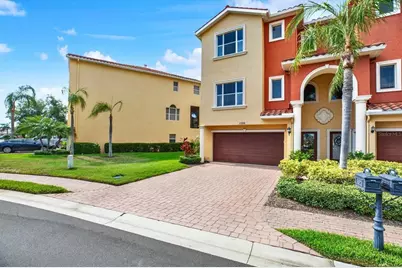 1226 3rd Street Circle E, Palmetto, FL 34221 - Photo 1